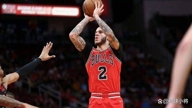 重要助攻引发热议！，Scout在公牛比赛中出色防守比赛高潮迭起的简单介绍-爱游戏游戏大厅