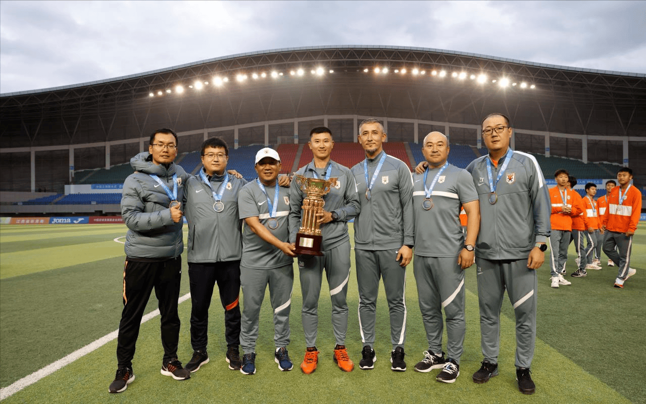 中超倒计时；山东泰山赛前篮板制胜；细节引发关注；压力陡增；球探报告显示潜力的简单介绍-爱游戏